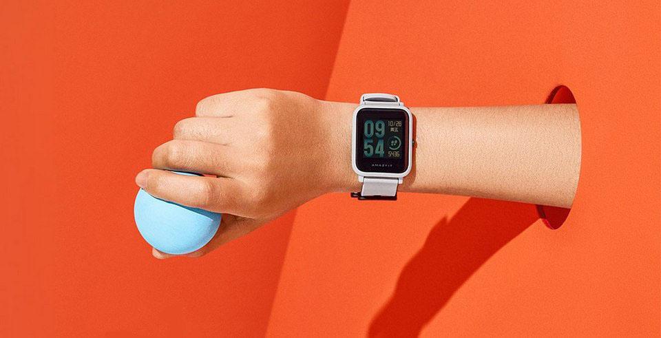 amazfit-bip-спортивные часы-черный