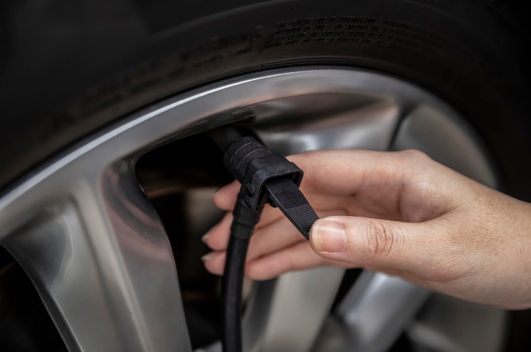 Автомобильный компрессор Xiaomi 70mai Air Compressor (Midrive TP01) Автомобильный компрессор Xiaomi 70mai Air Compressor (Midrive TP01)