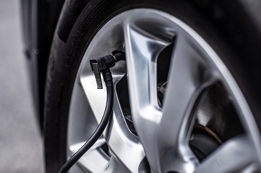 Автомобильный компрессор Xiaomi 70mai Air Compressor (Midrive TP01) Автомобильный компрессор Xiaomi 70mai Air Compressor (Midrive TP01)